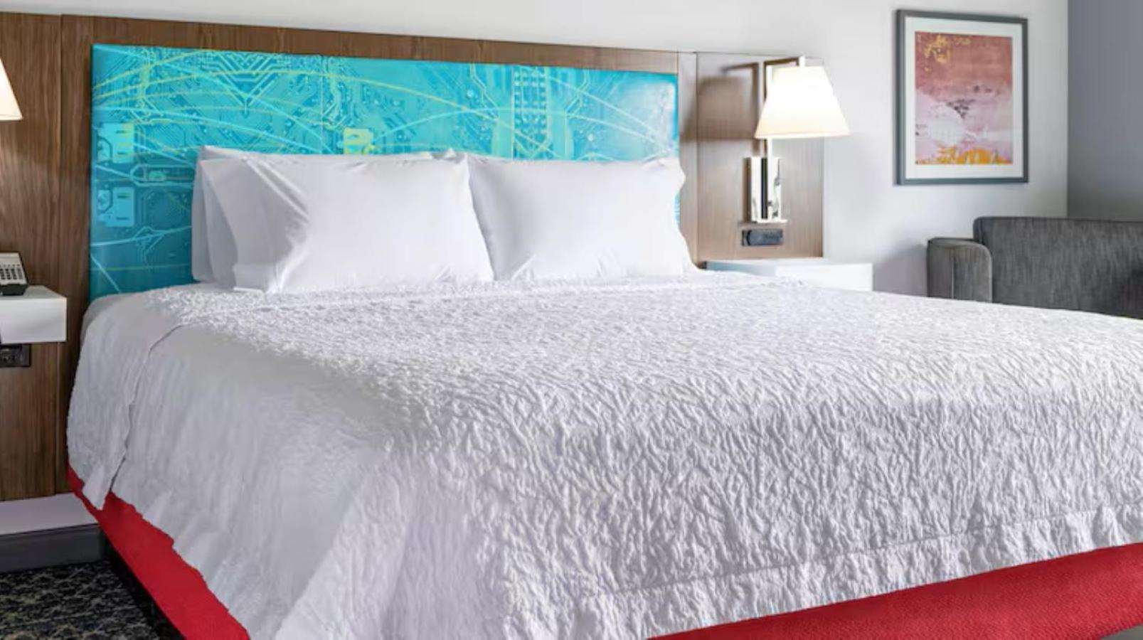 Hampton Inn & Suites Maui North Shore คาฮูลุย ภายนอก รูปภาพ