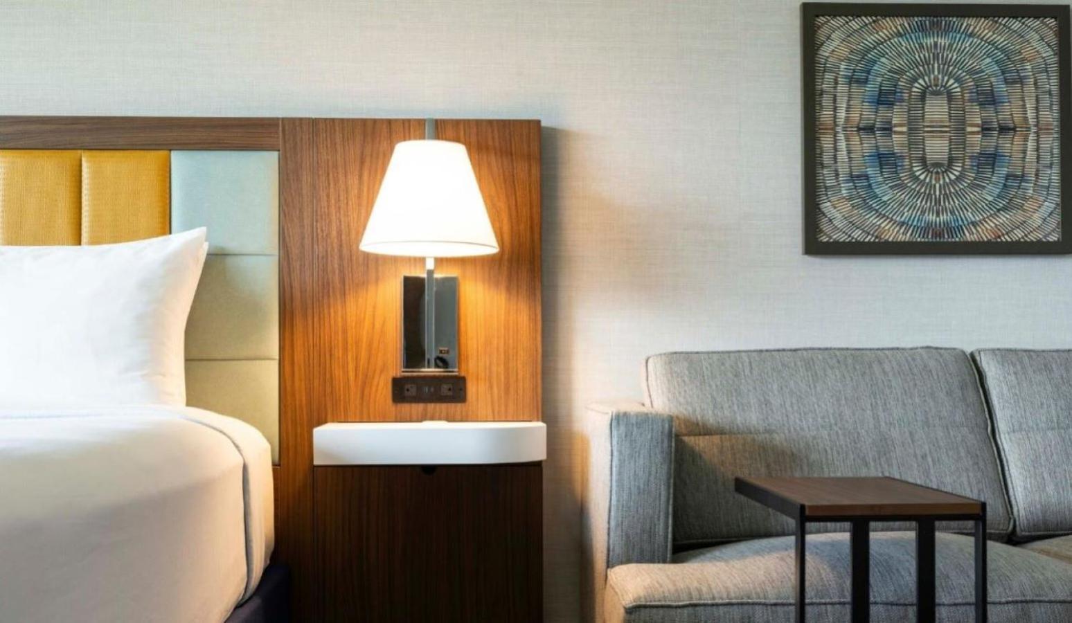 Hampton Inn & Suites Maui North Shore คาฮูลุย ภายนอก รูปภาพ