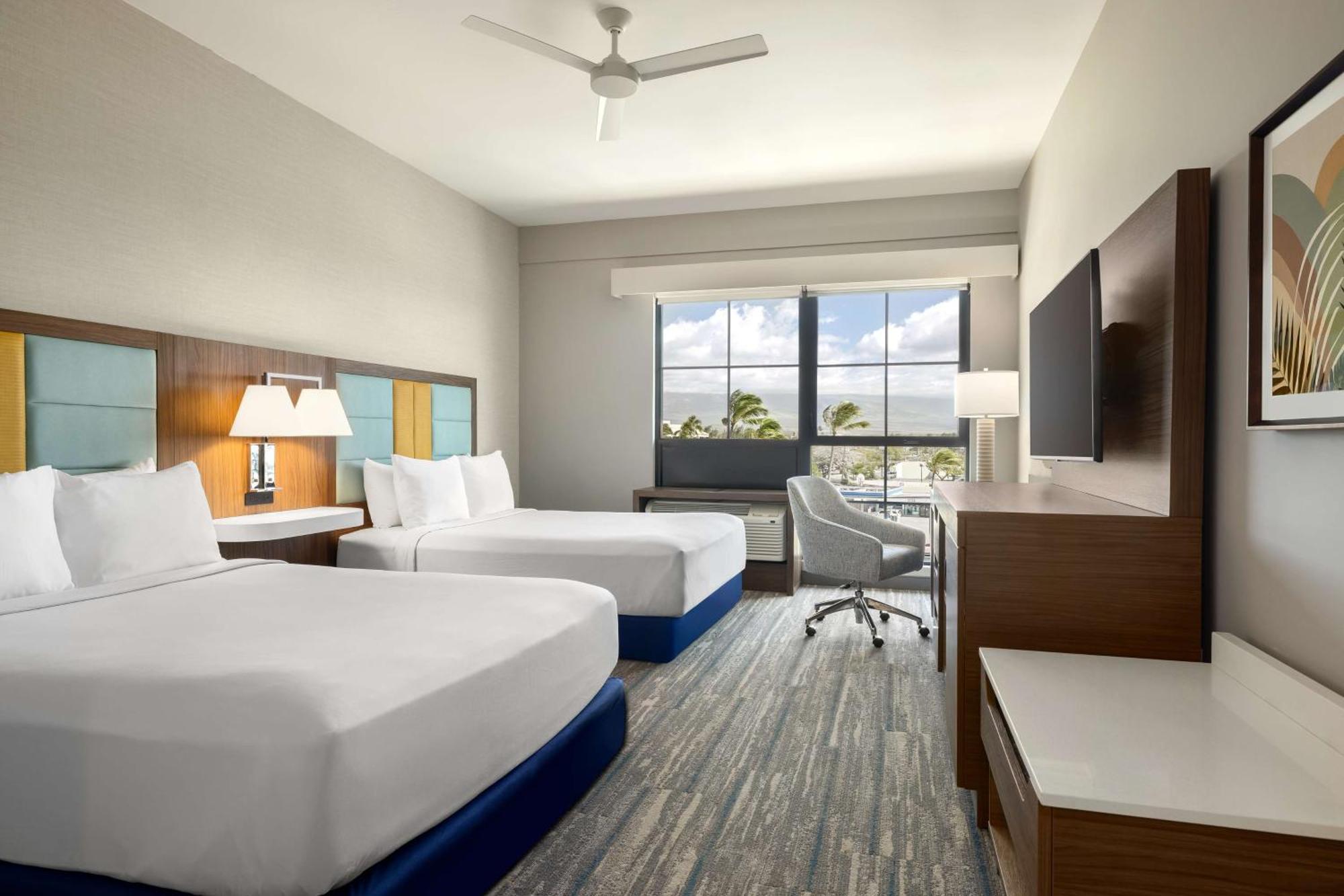 Hampton Inn & Suites Maui North Shore คาฮูลุย ภายนอก รูปภาพ