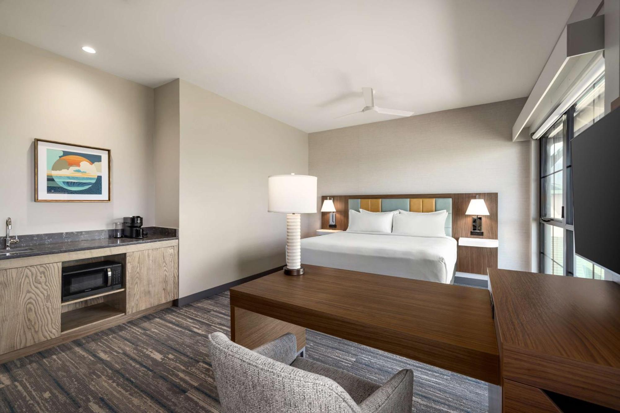 Hampton Inn & Suites Maui North Shore คาฮูลุย ภายนอก รูปภาพ